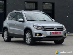 Фото 2 - Volkswagen Tiguan 2015