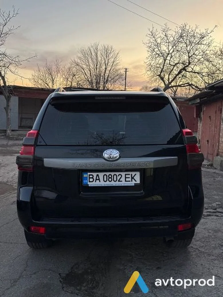 Фото 3 - Toyota Land Cruiser 2013
