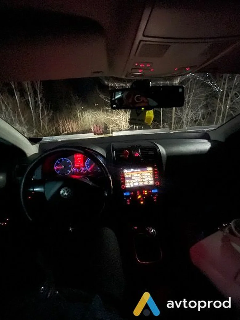 Фото 4 - Volkswagen Jetta 2007