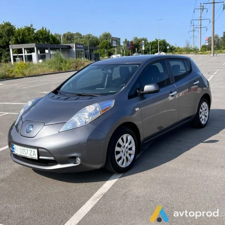 Фото 3 - Nissan Leaf 2015