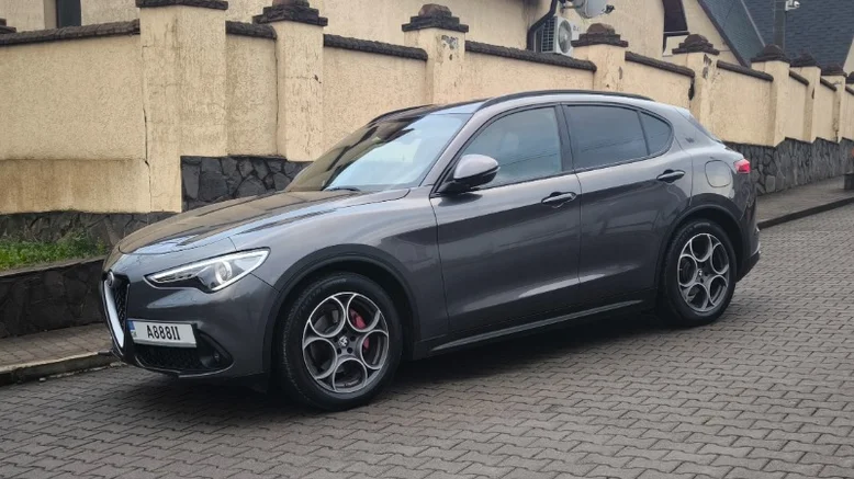Фото 1 - Alfa Romeo Stelvio 2018