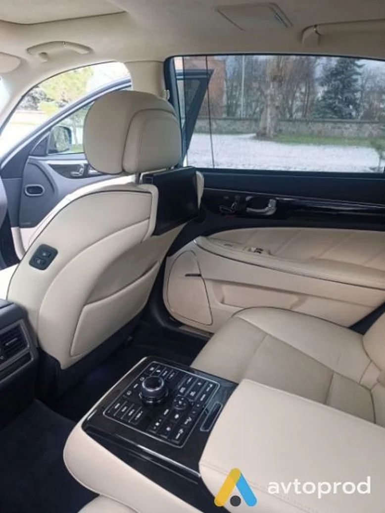 Фото 3 - Hyundai Genesis 2015