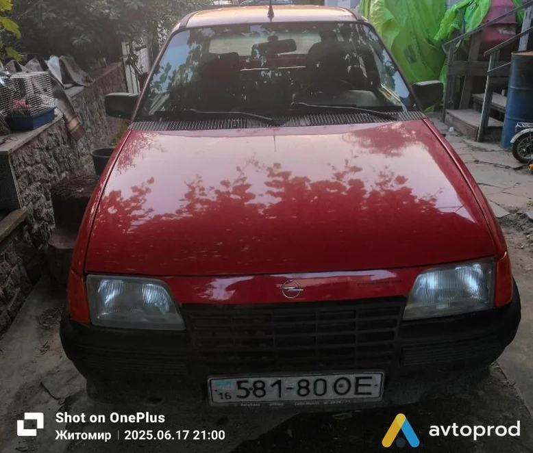 Фото 1 - Opel Kadett 1986