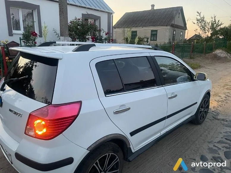 Фото 2 - Geely MK 2014