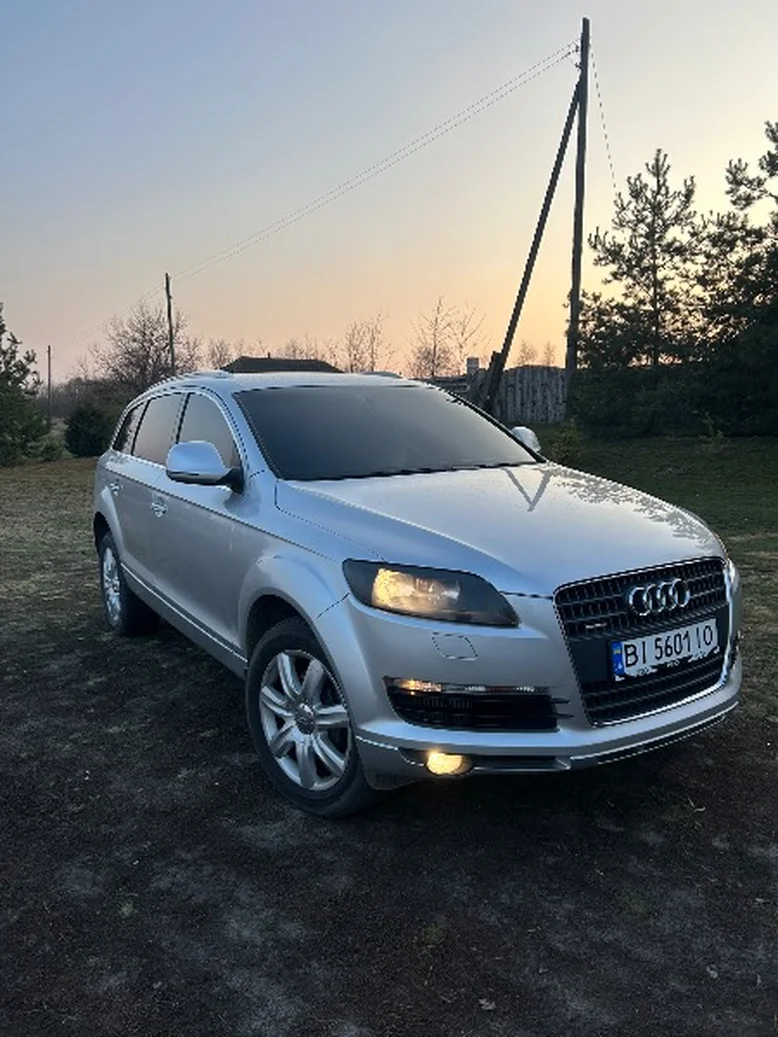 Фото 1 - Audi Q7 2006
