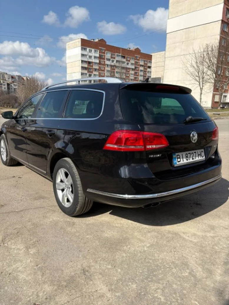 Фото 2 - Volkswagen Passat 2012