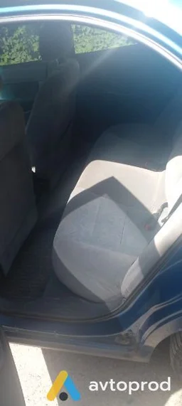 Photo 4 - Daewoo Nubira 1998