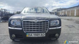 Photo 2 - Chrysler 300 2008