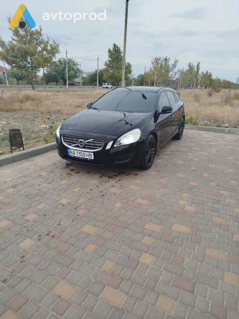 Фото 2 - Volvo V60 2011