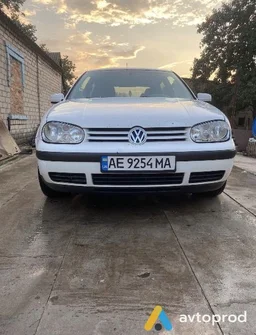 Photo 2 - Volkswagen Golf 1998