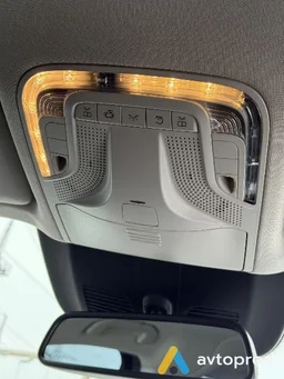 Photo 4 - Mercedes-Benz V-class 2023