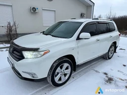 Photo 2 - Toyota Highlander 2012