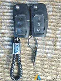 Фото 4 - Ford Mondeo 2014