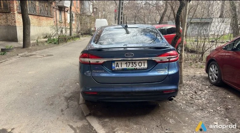 Фото 3 - Ford Fusion 2018