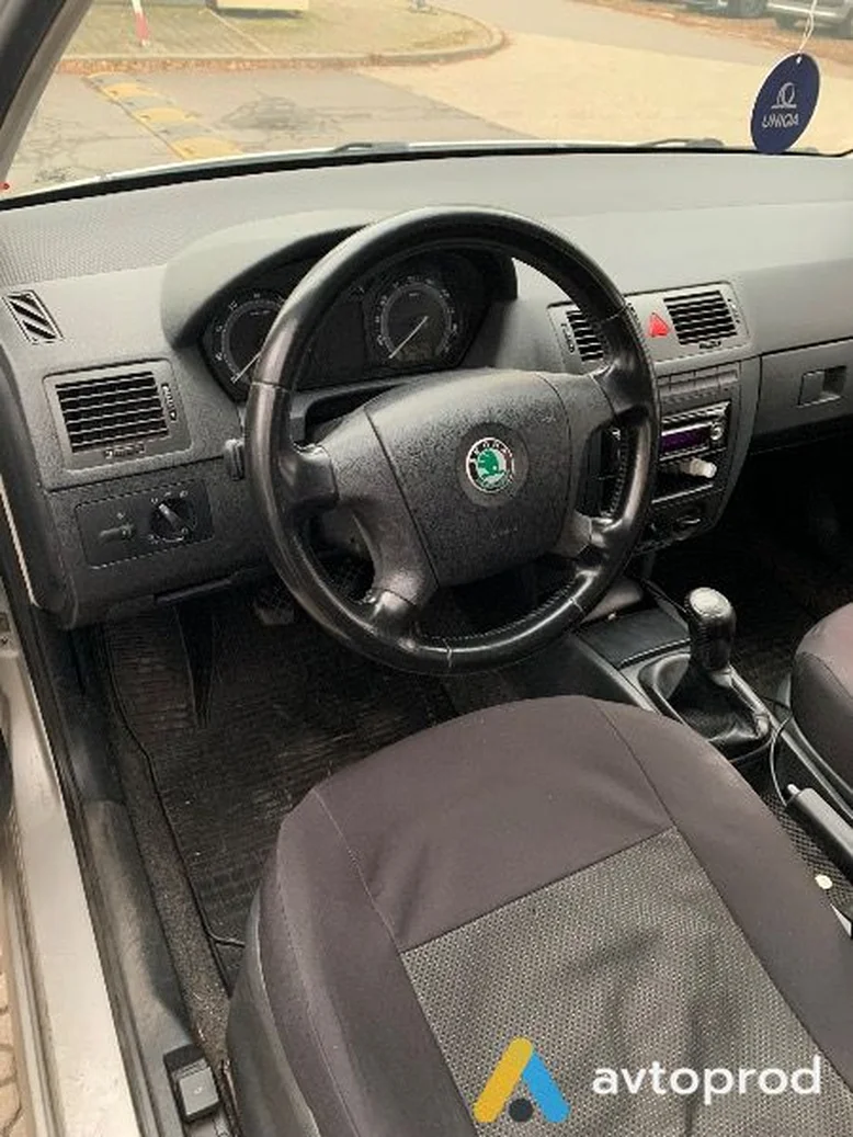 Фото 4 - Skoda Fabia 2007