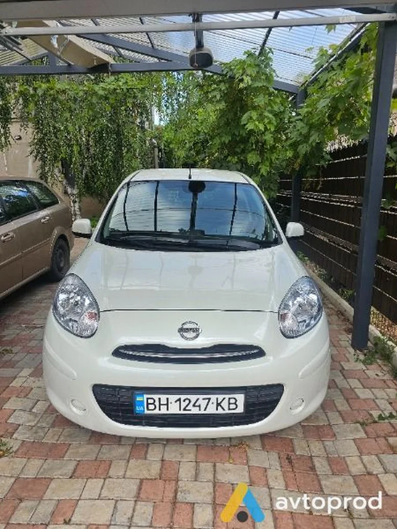 Фото 1 - Nissan Micra 2013