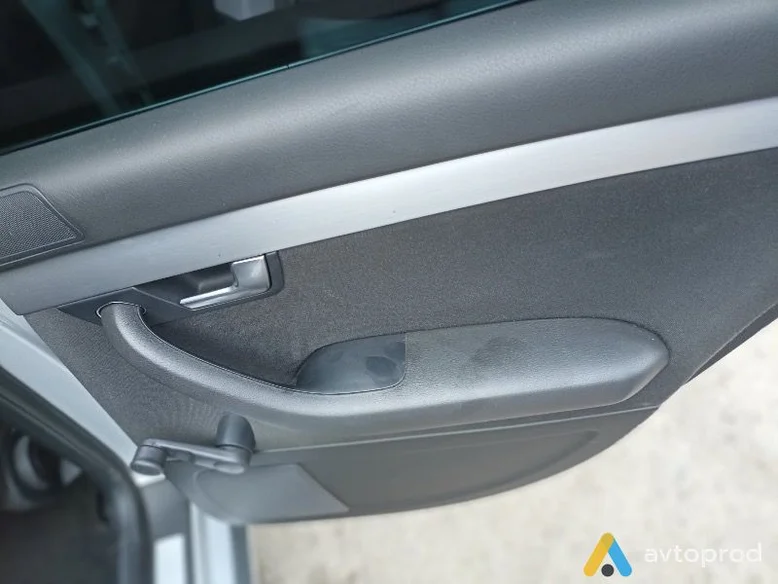 Фото 3 - Audi A4 2008