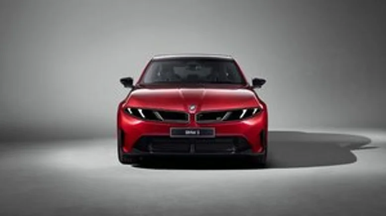 BMW 3 Series 2027 проти 2026: що змінилося і чи варто чекати нове покоління