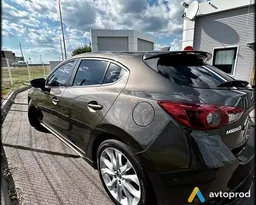 Photo 2 - Mazda 3 2014