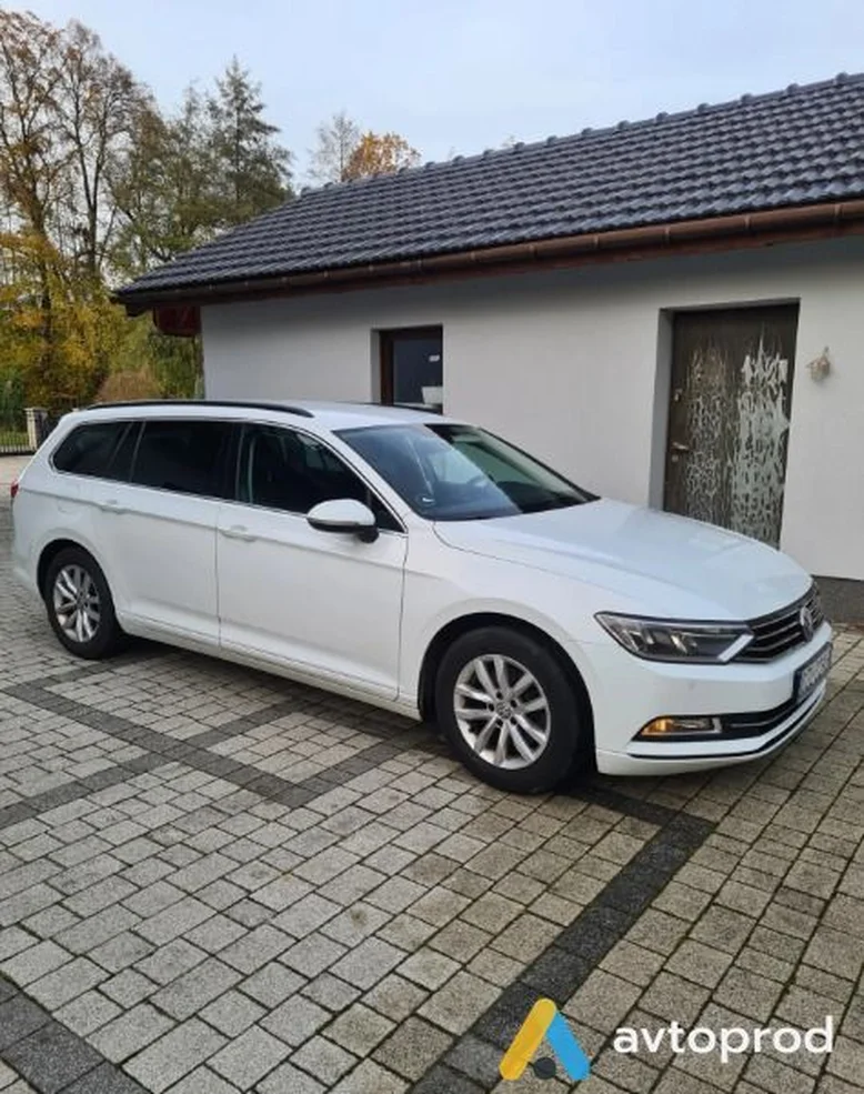 Фото 2 - Volkswagen Passat 2015