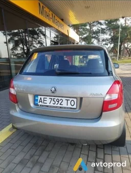 Photo 2 - Skoda Fabia 2015