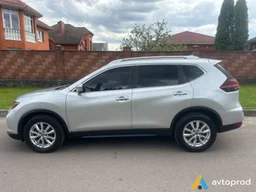 Photo 3 - Nissan Rogue 2019