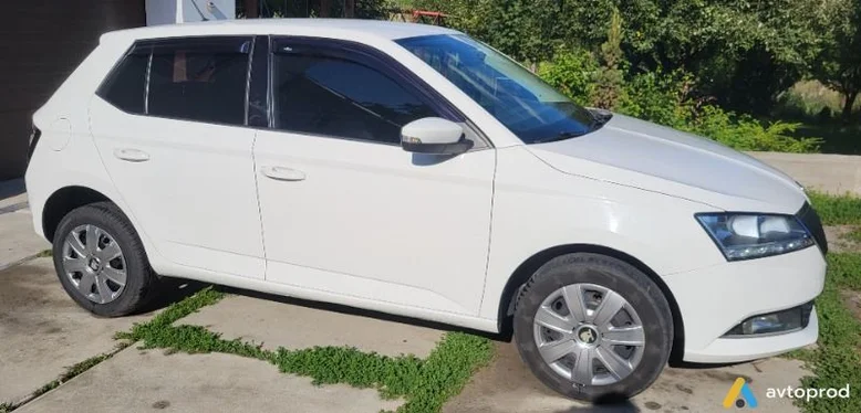 Фото 2 - Skoda Fabia 2018