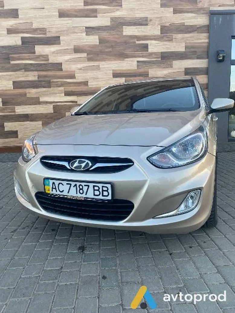 Фото 1 - Hyundai Accent 2011