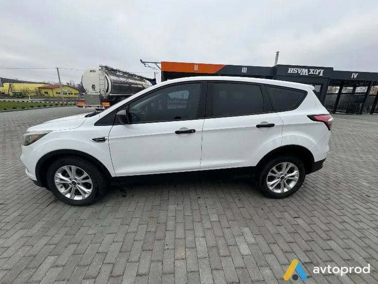 Фото 1 - Ford Escape 2018
