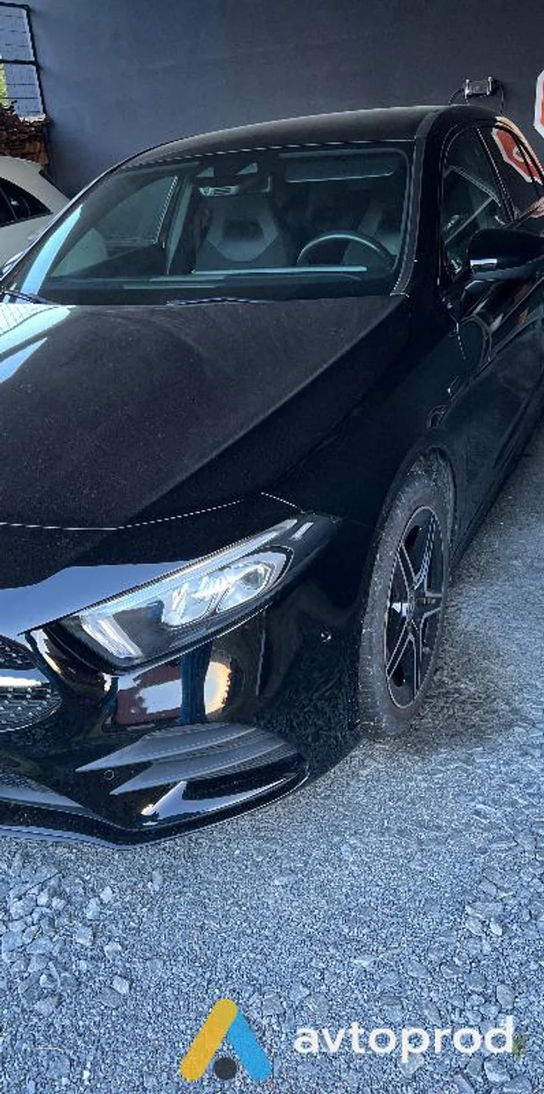 Photo 2 - Mercedes-Benz A-class 2020