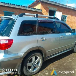 Photo 4 - Mitsubishi Outlander 2005