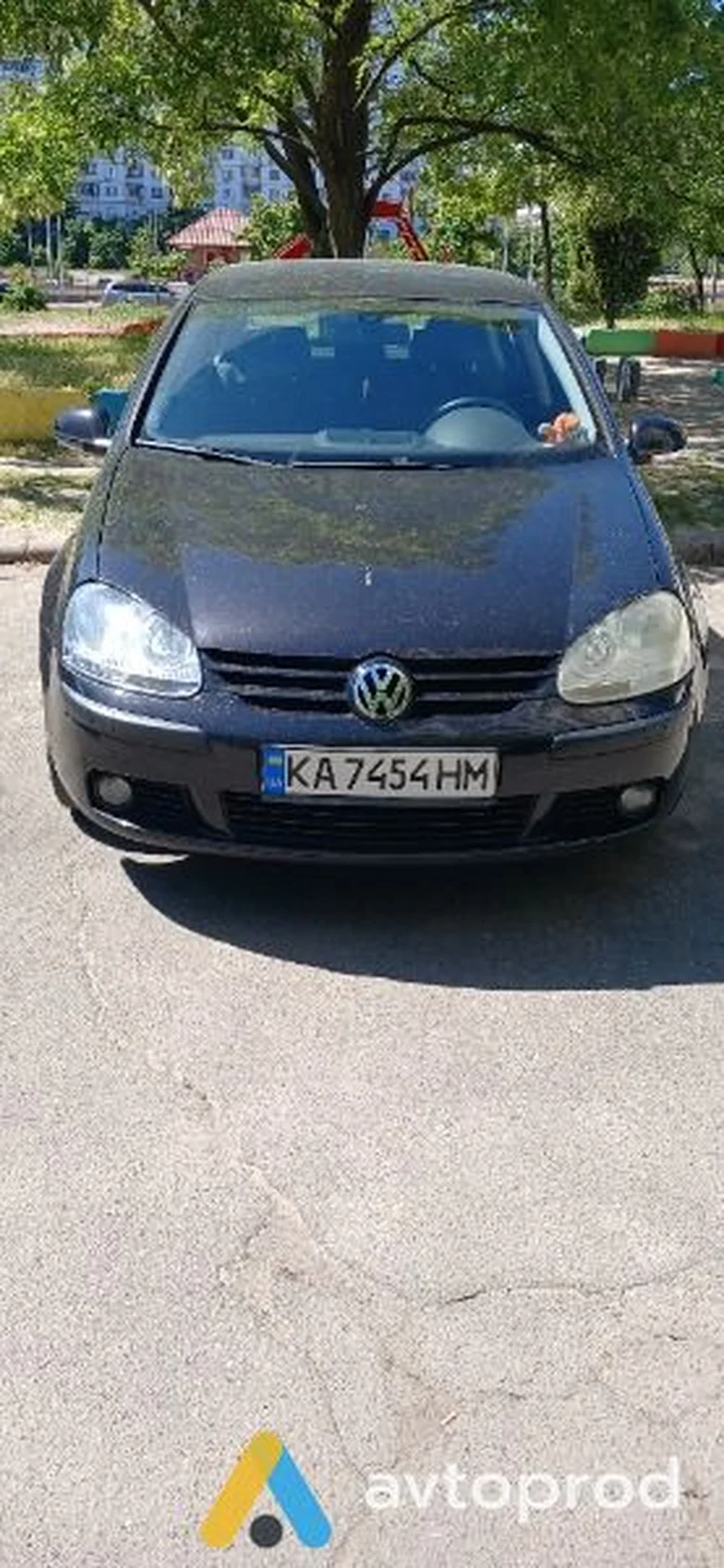 Фото 2 - Volkswagen Golf 2004