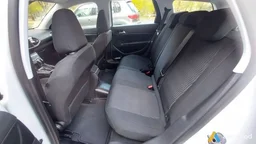 Фото 2 - Peugeot 308 2017