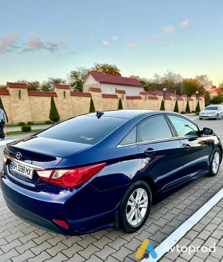 Фото 4 - Hyundai Sonata 2014