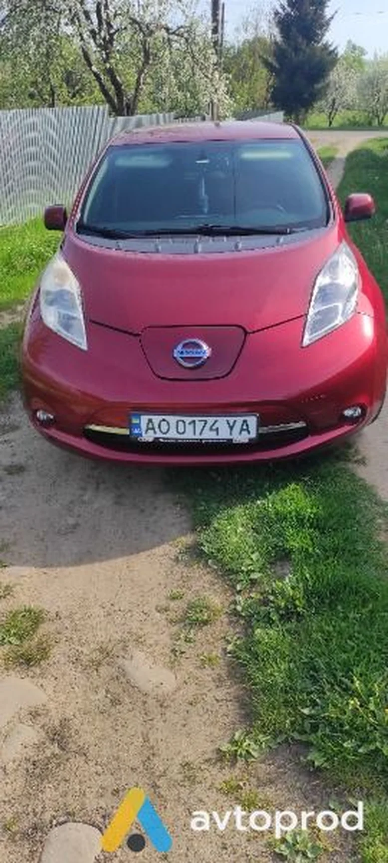 Фото 3 - Nissan Leaf 2013