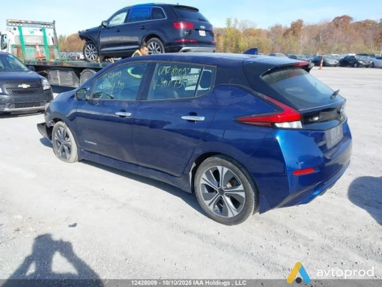 Фото 4 - Nissan Leaf 2018