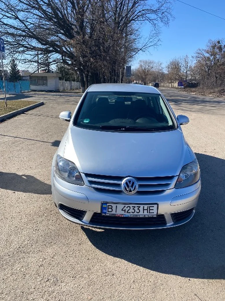 Фото 1 - Volkswagen Golf 2006