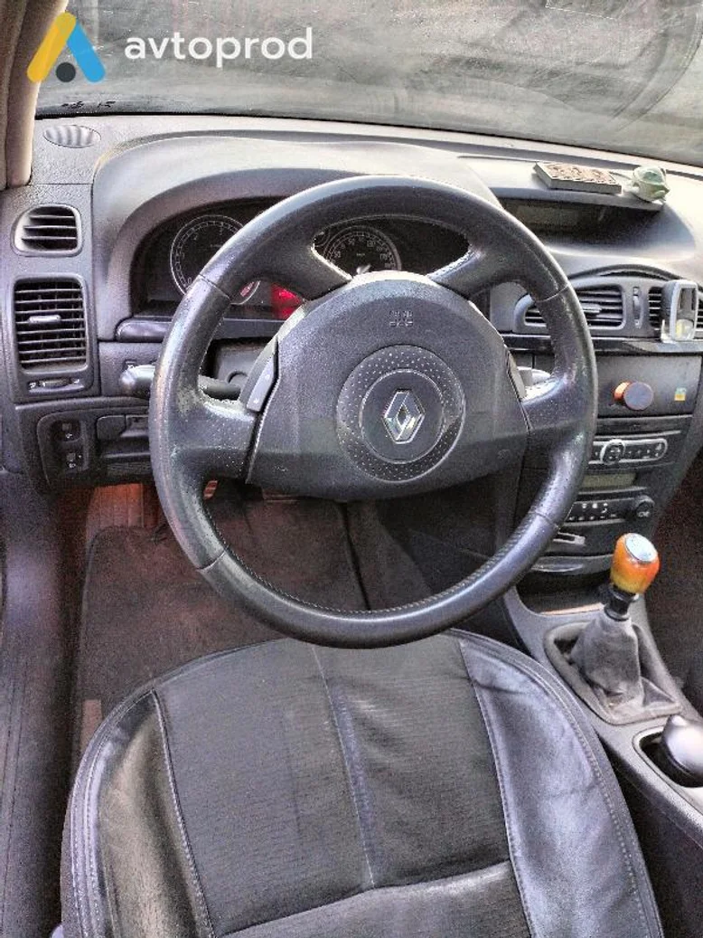 Фото 2 - Renault Laguna 2005