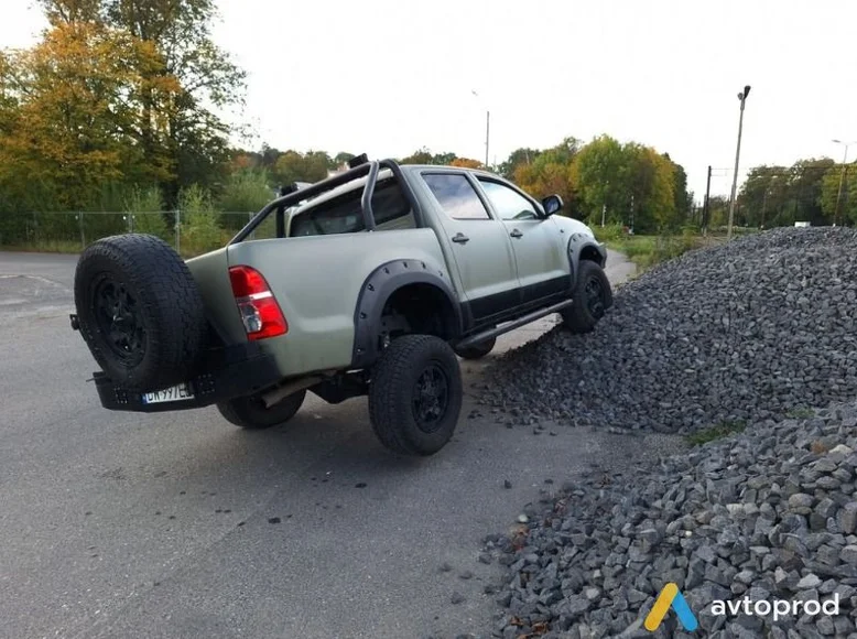 Фото 4 - Toyota Hilux 2006