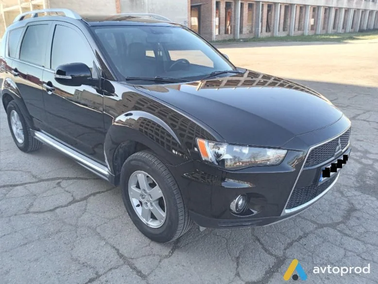 Фото 3 - Mitsubishi Outlander 2010