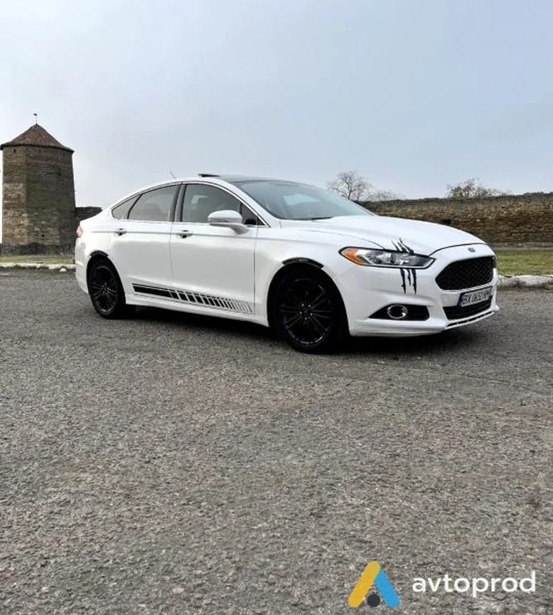 Фото 1 - Ford Fusion 2014