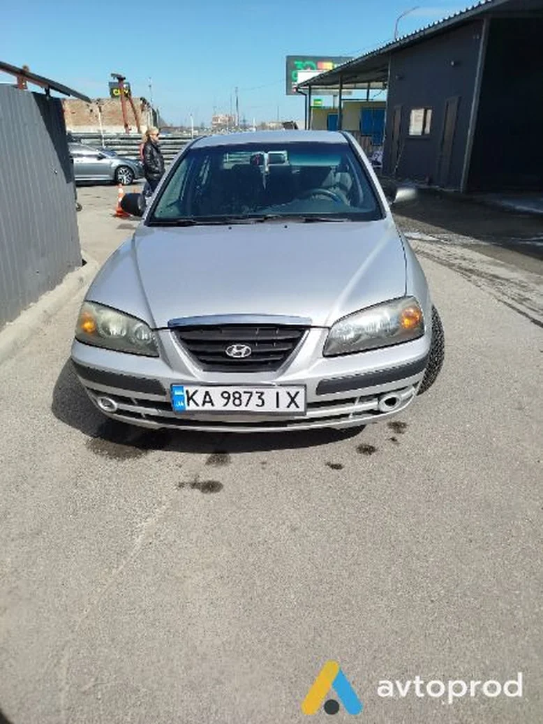 Фото 1 - Hyundai Elantra 2004