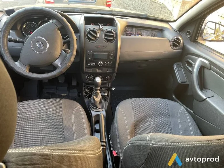 Фото 4 - Renault Duster 2017