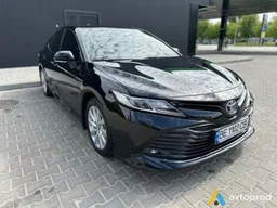 Photo 2 - Toyota Camry 2019