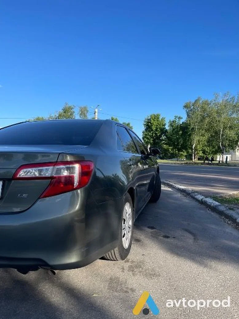 Фото 4 - Toyota Camry 2013