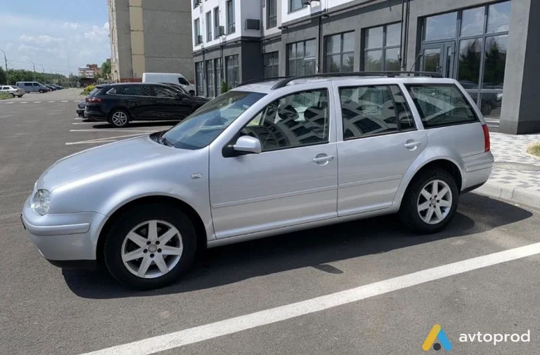 Фото 3 - Volkswagen Golf 2003