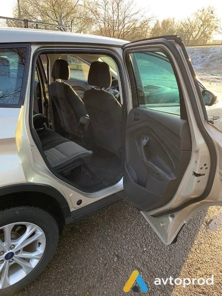 Фото 2 - Ford Escape 2017