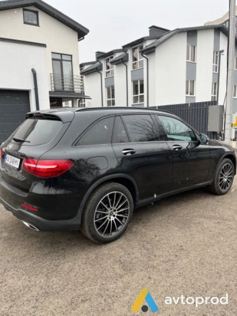 Фото 4 - Mercedes-Benz GLC 2017
