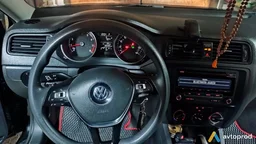 Photo 2 - Volkswagen Jetta 2015
