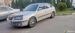 Photo 2 - Hyundai Elantra 2004